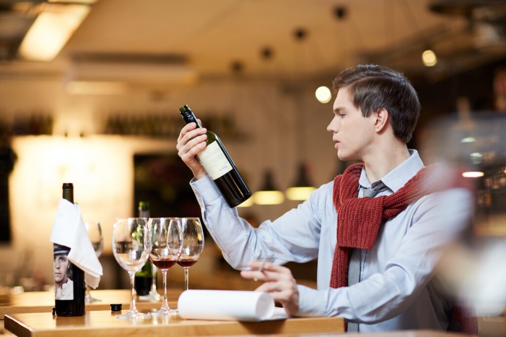 Sommelier – kto to jest i czym się zajmuje?